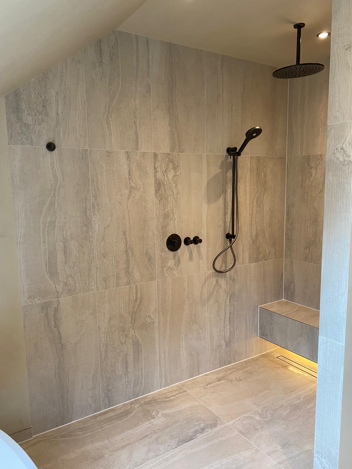 Design douche en tegelwerk